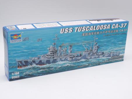 Trumpeter 05745 USS TUSCALOOSA CA-37 Bausatz Schiff Modell 1:700 in OVP 